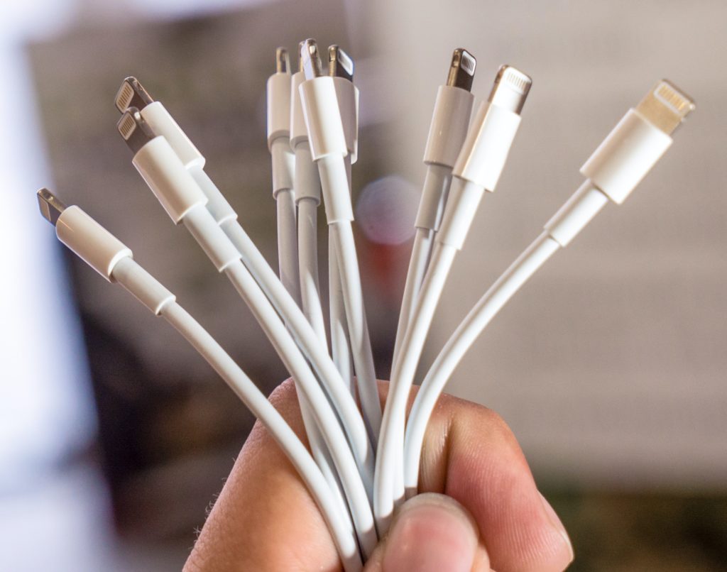 How to Identify and Resolve Common iPhone Charging Problems